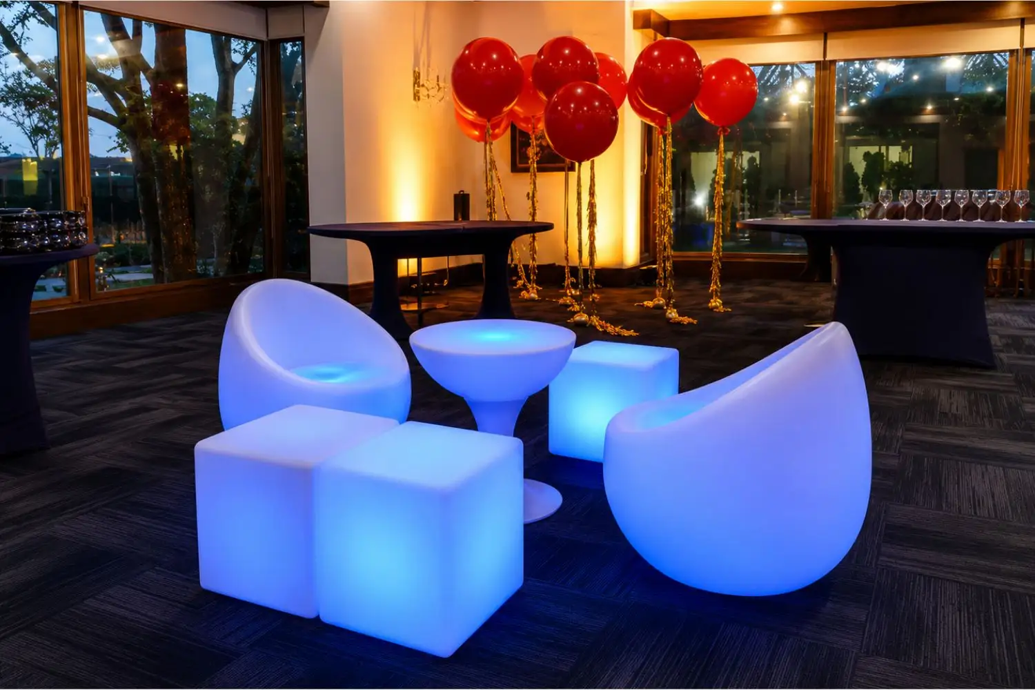 Mobiliario LED azul — ideas para eventos