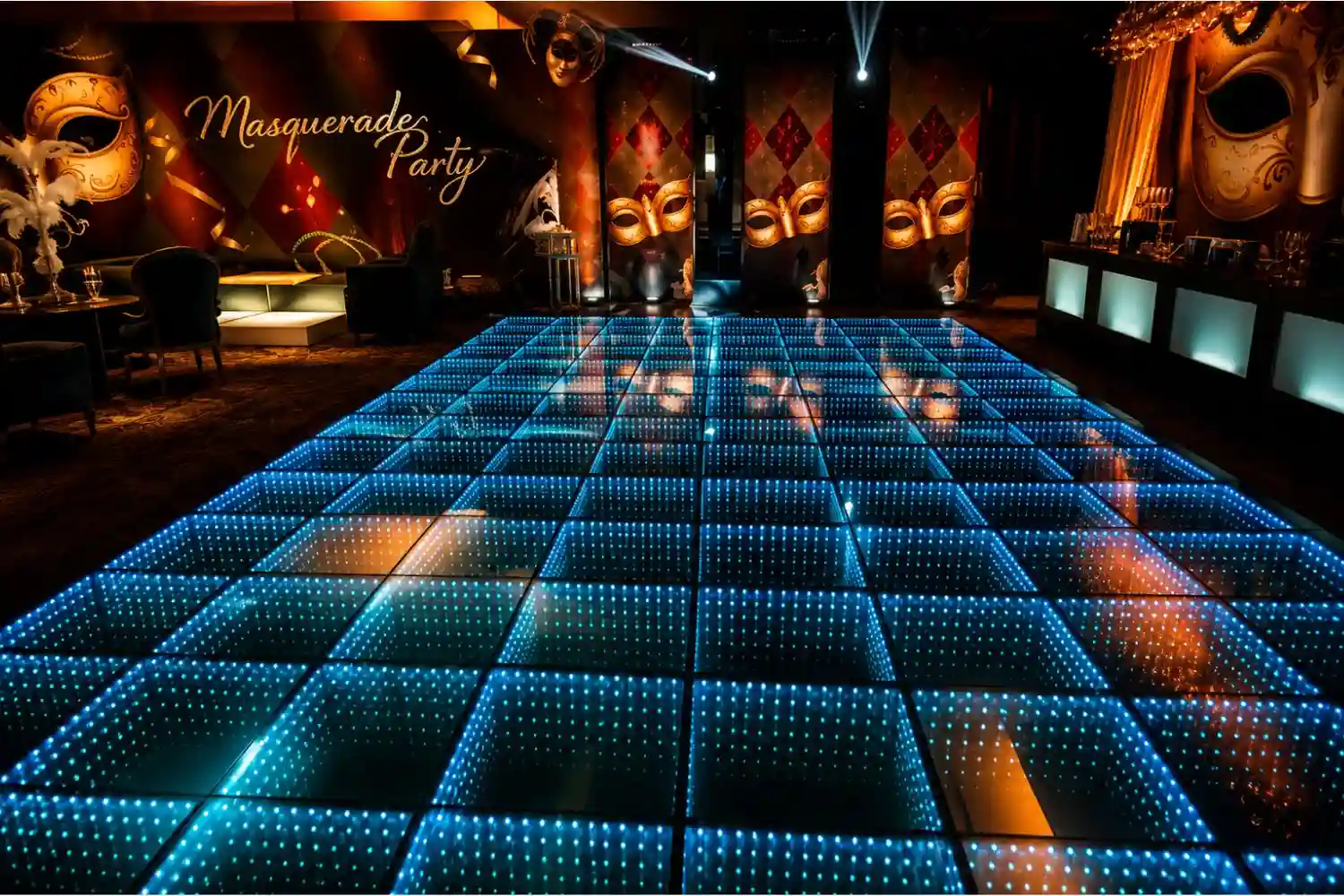 Pista de baile LED en evento — montaje 8