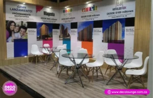 mesas y sillas en alquiler